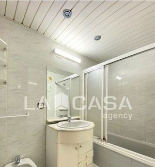 Piso en venta en Artigas - Llefià en Badalona