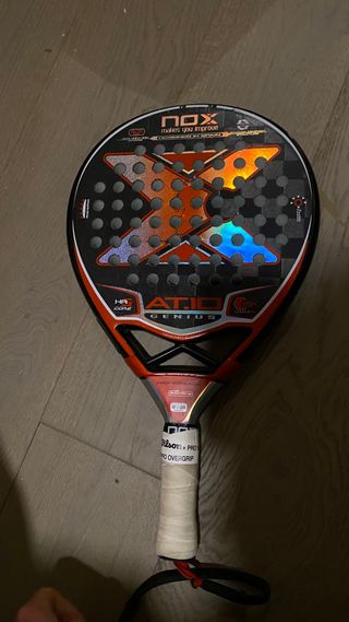 Pala de pádel NOX AT10 Genius