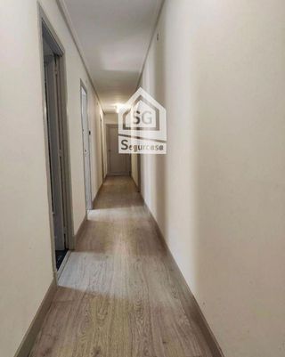 Piso en venta en Centro en Ourense