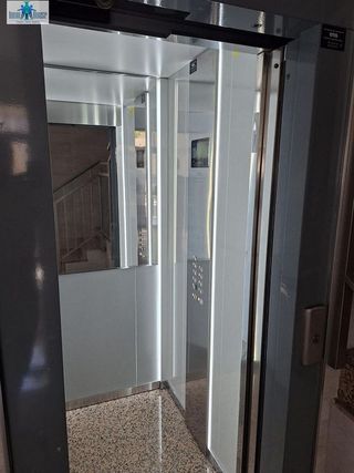 Piso en venta en Feria en Albacete