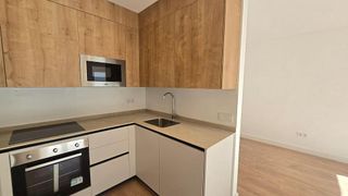 Piso en venta en Montemar en Torremolinos