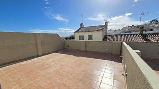 Piso en venta en Montemar en Torremolinos