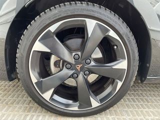 CUPRA Leon 1.5eTSI 150CV Automático