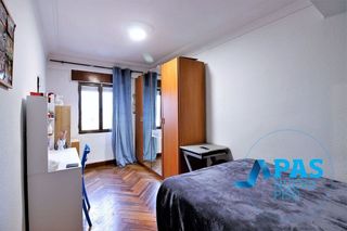 Piso en venta en Numancia - San Fernando en Santander