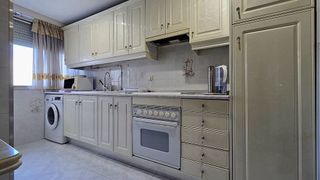 Piso en venta en Villayuventus-Renfe en Parla