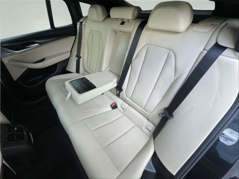 BMW X4 2023, foto 28