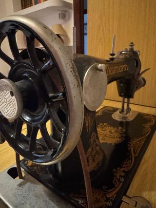 Máquina de coser antigua Naumann vintage alemana c