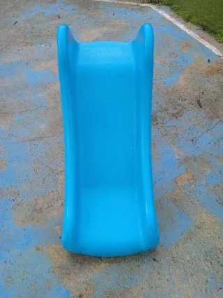 Tobogán infantil azul y verde