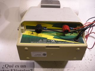 Electrificador Pastor Eléctrico Alazán