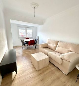 Piso en alquiler en Ave en Zaragoza