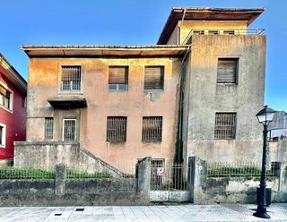 Chalet en venta en Santo Domingo en Oviedo