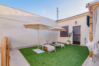 Casa adosada en venta en Albolote