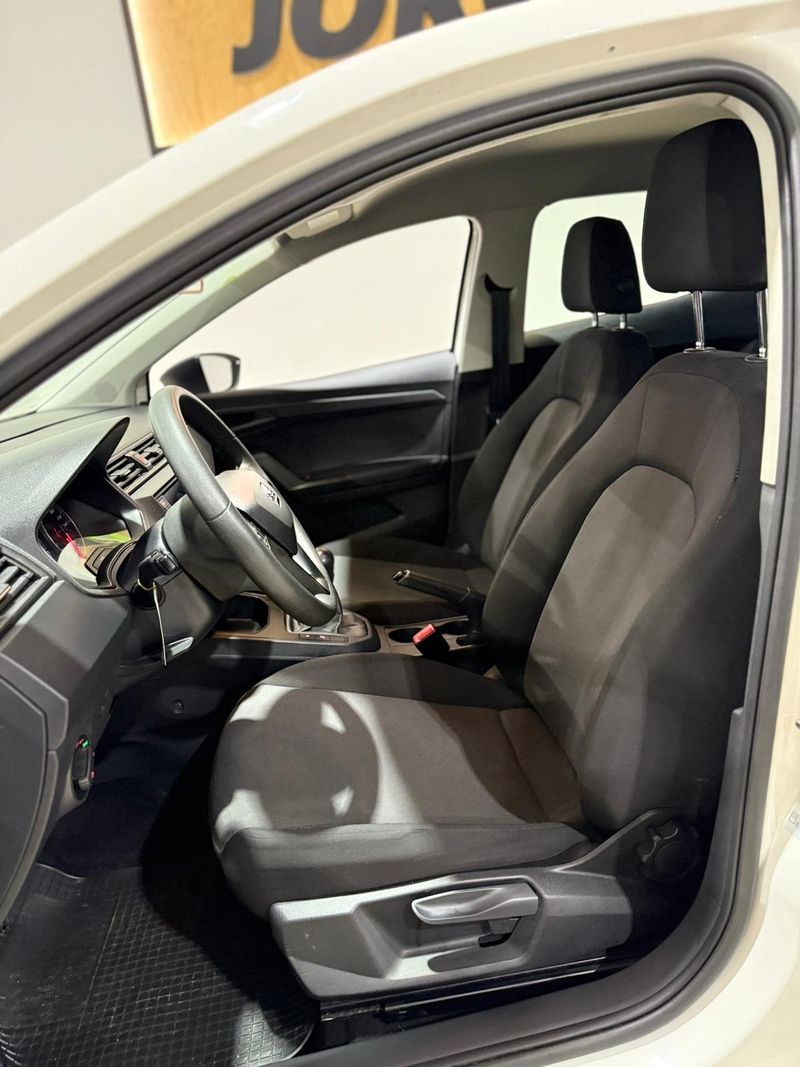 SEAT Ibiza 2021, foto 12