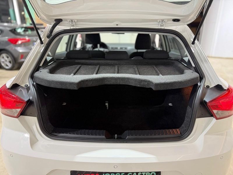 SEAT Ibiza 2021, foto 18