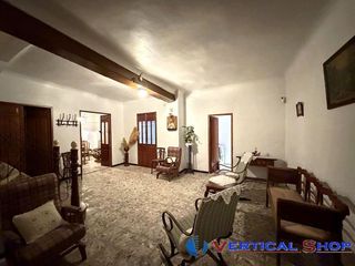 Casa en venta en Caudete