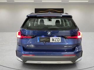 BMW X1 sDrive 20i 170cv Automático
