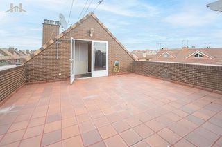 Casa adosada en venta en Fresnos en Torrejón de Ardoz