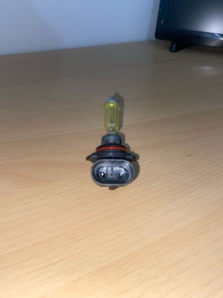 Bombillas HB4 Halógenas Amarillas