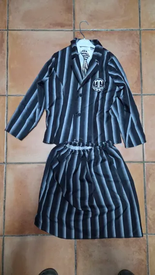 Disfraz Miércoles Addams 8 años