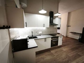 Piso en venta en El Raval - Safaretjos en Santa Coloma de Gramanet