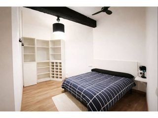 Piso en venta en El Raval - Safaretjos en Santa Coloma de Gramanet