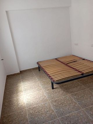 Piso en venta en L'Alquenència en Alzira