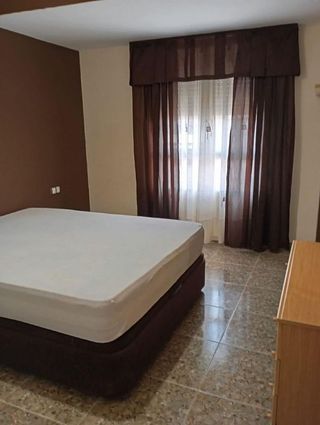 Piso en venta en L'Alquenència en Alzira