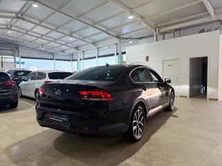Volkswagen Passat Executive 2.0 TDI 110kW (150CV) DSG