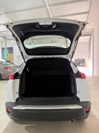 Peugeot 2008 Active BlueHDI 81kW (110CV)