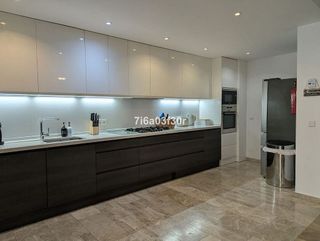 Piso en venta en Nueva Alcántara en Marbella