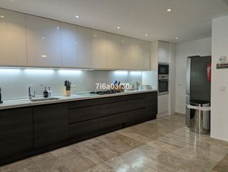 Piso en venta en Nueva Alcántara en Marbella
