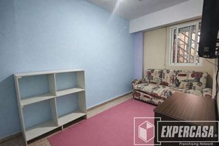 Piso en venta en El Mercado en Manises