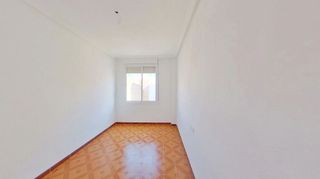 Piso en venta en Carrús Est - Camí dels Magros en Elche