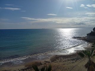 Piso en venta en Vistahermosa en Alicante