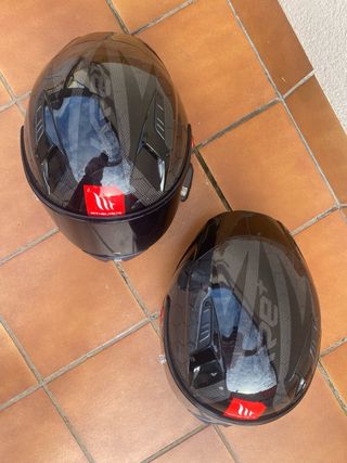 Cascos MT Helmets KRE+ con intercomunicador
