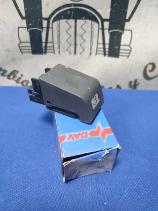 Interruptor Antiniebla Trasero Renault Super 5