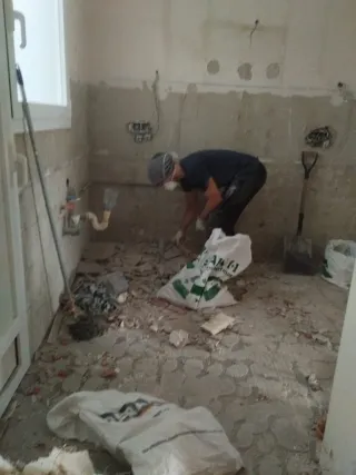 Obras, reformas, mantenimiento, manitas, carpinter