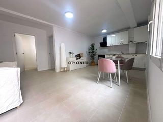 Piso en venta en Zona Martiánez en Puerto de la Cruz