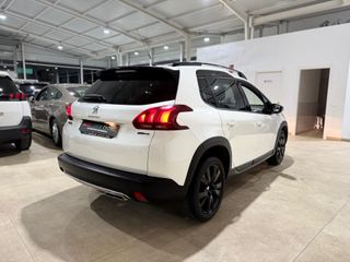 Peugeot 2008 GT Line BlueHDi 100 S&S