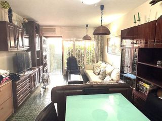 Casa adosada en venta en Sant Jordi-Babilonia en Torredembarra