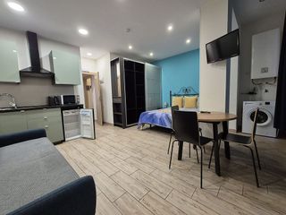 Piso en alquiler en Mercado en Alicante