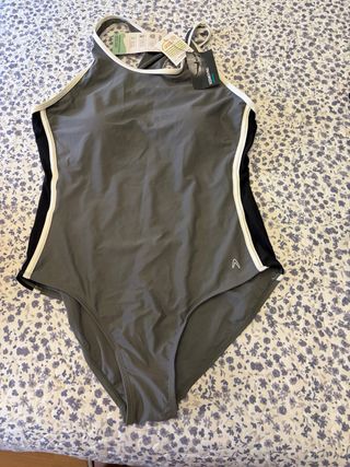 Bañador deportivo Bumerang Talla 42L Nuevo