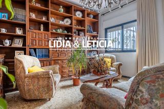 Chalet en venta en La Paz en Alcalá de Guadaira