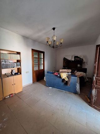 Chalet en venta en Carmona