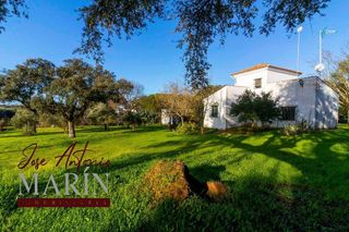 Casa rural en venta en Las Vaguadas - Urb. del Sur en Badajoz