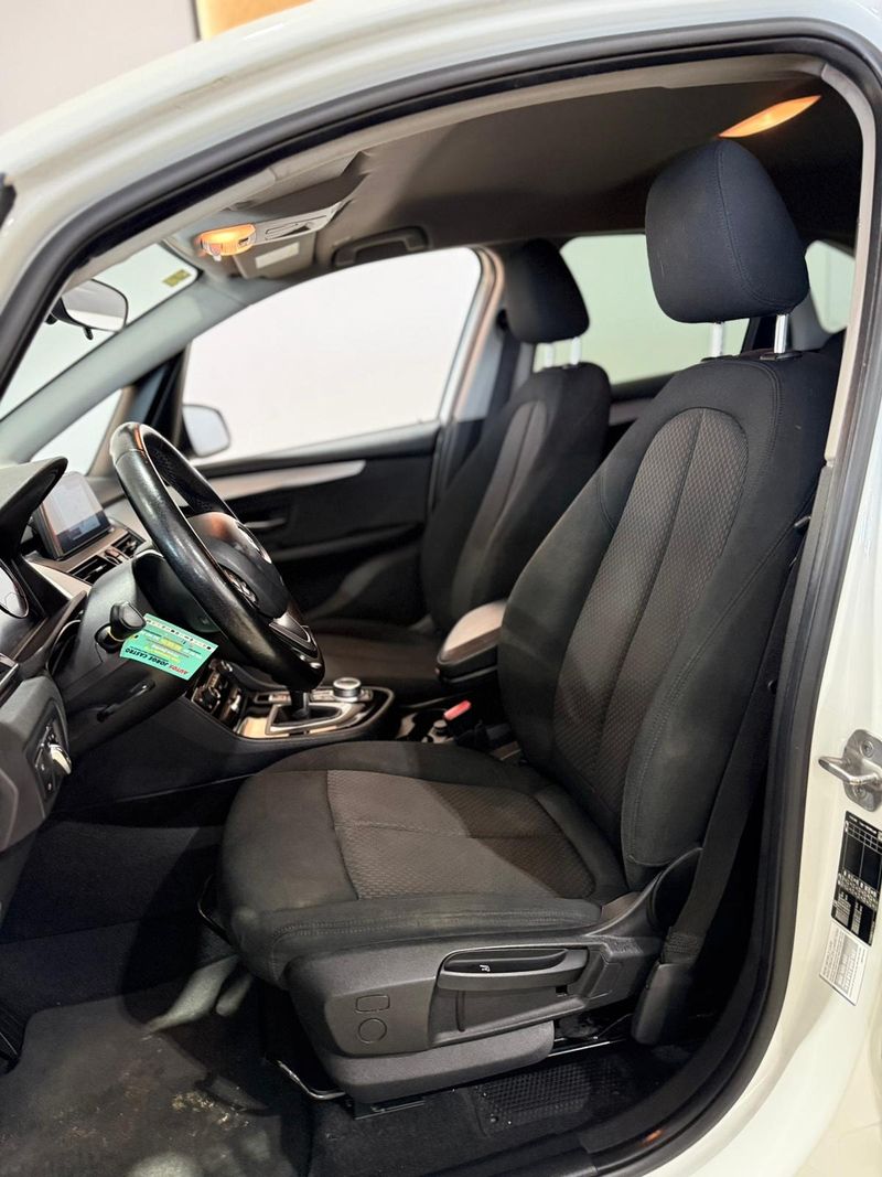 BMW Serie 2 216d (F45) 2020, foto 13
