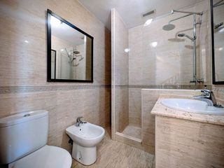 Casa adosada en venta en Cerrado Calderón - El Morlaco en Málaga