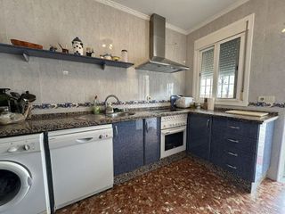 Casa adosada en venta en Santuario - La Laguna en Chipiona
