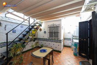 Casa adosada en venta en San Francisco Javier en Granada