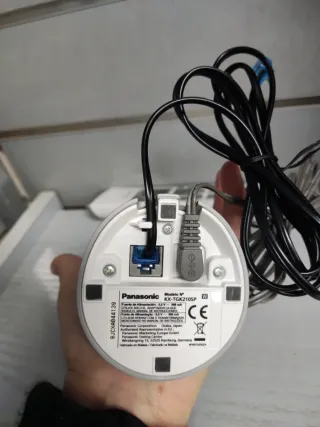 Teléfono Fijo Panasonic Blanco y Plateado